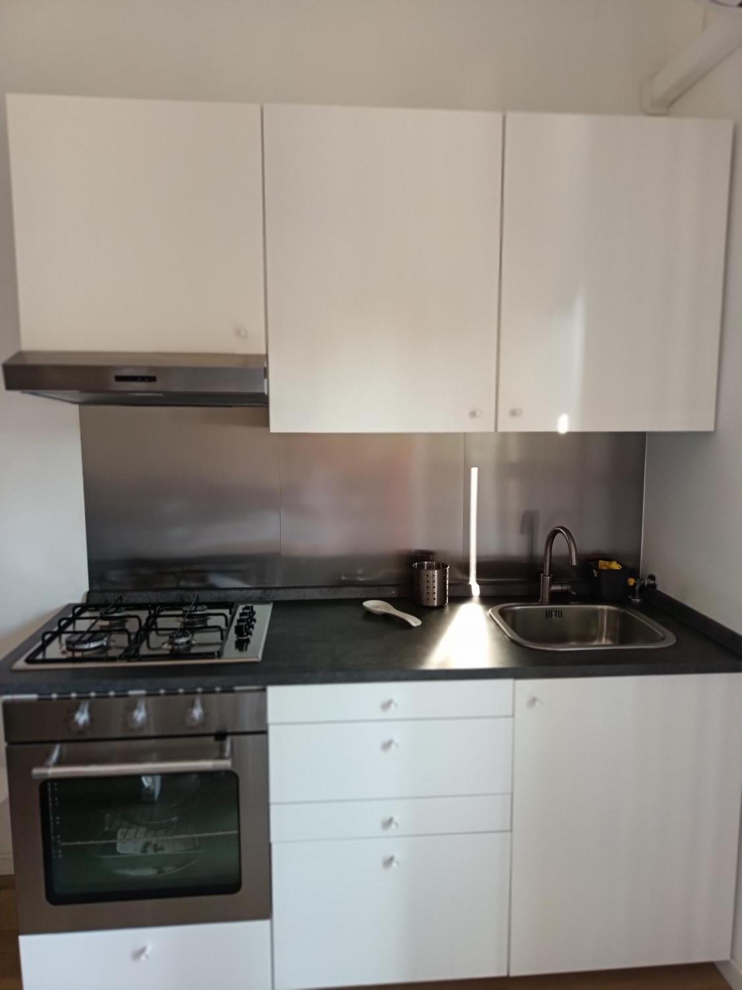 Casa Francesca Con Parcheggio Gratuito Appartement San Remo Buitenkant foto
