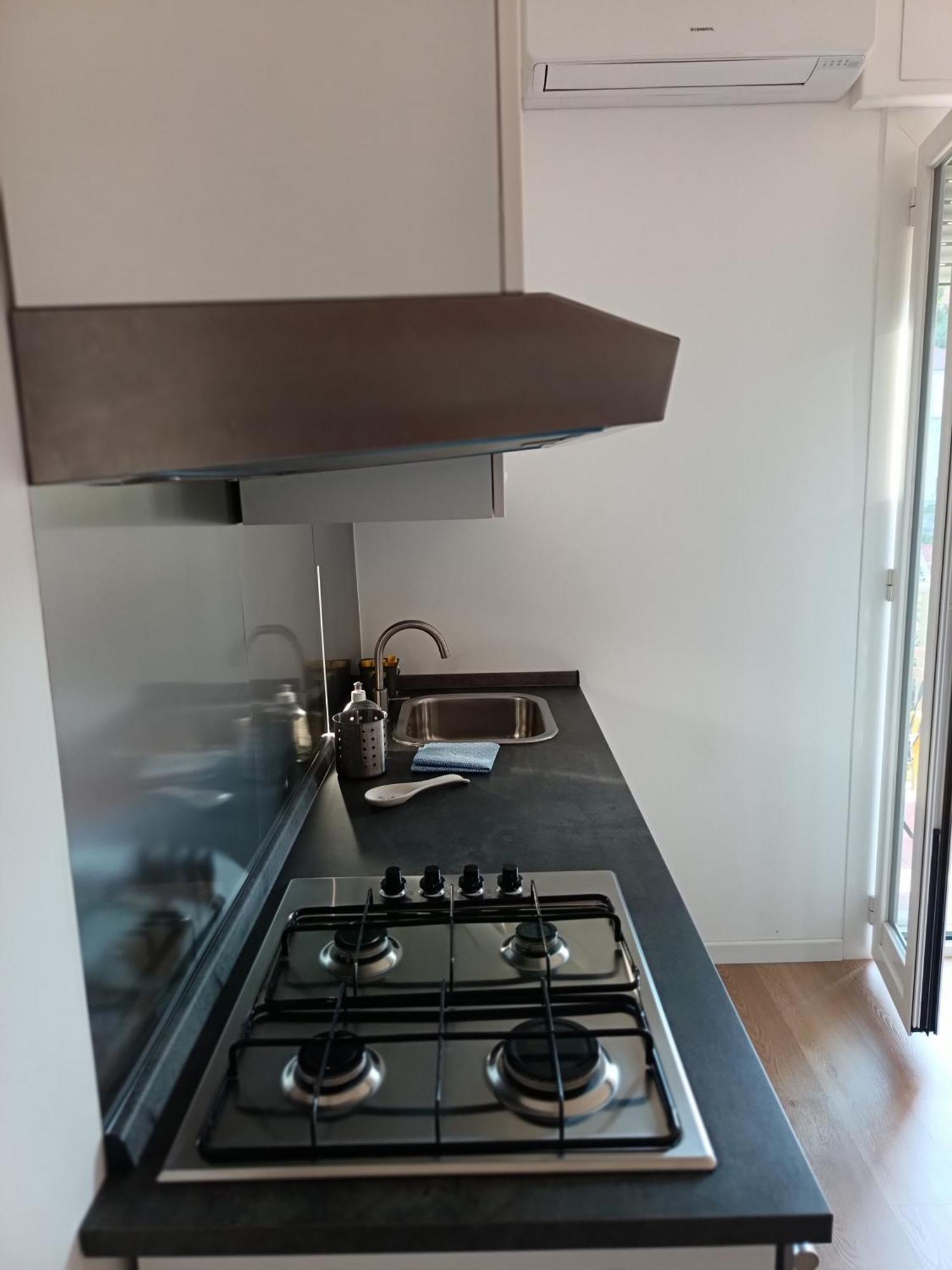 Casa Francesca Con Parcheggio Gratuito Appartement San Remo Buitenkant foto