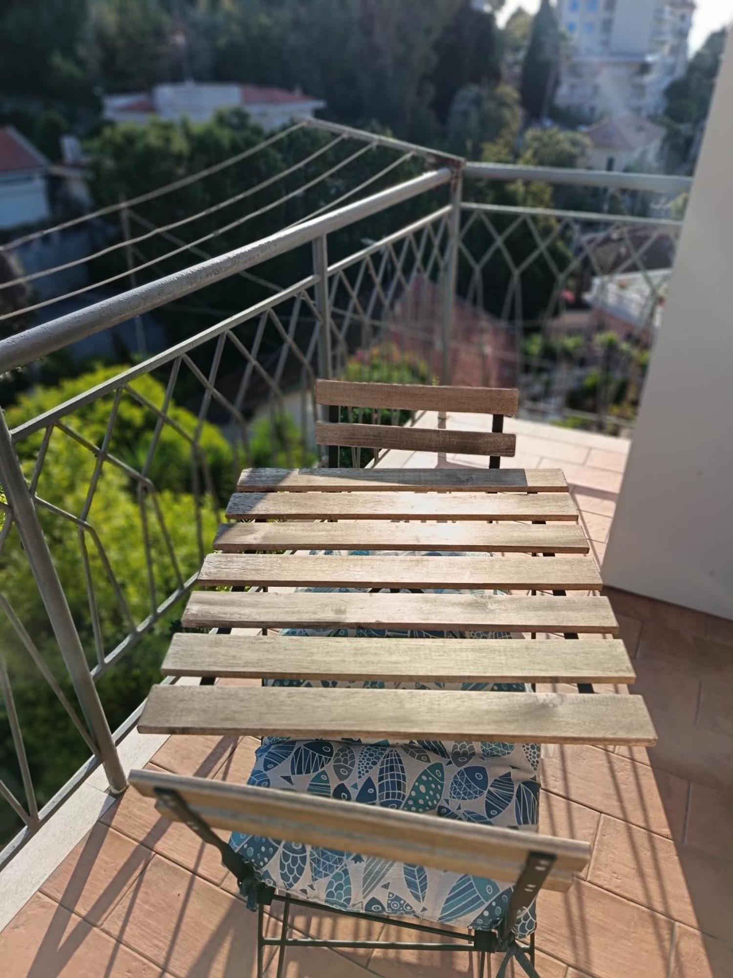 Casa Francesca Con Parcheggio Gratuito Appartement San Remo Buitenkant foto