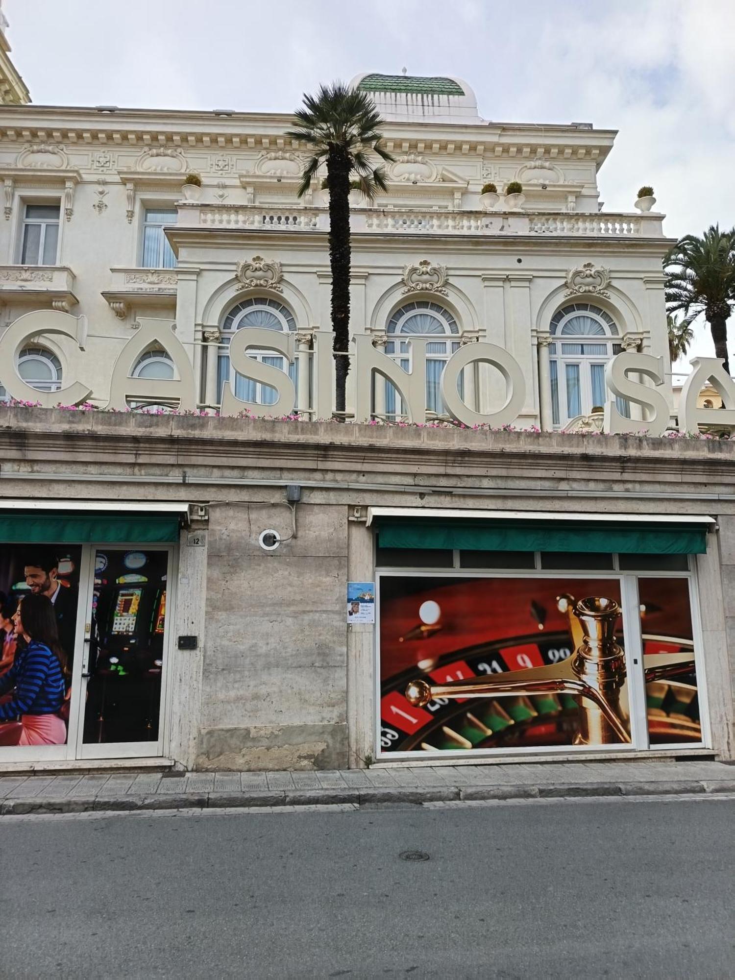 Casa Francesca Con Parcheggio Gratuito Appartement San Remo Buitenkant foto