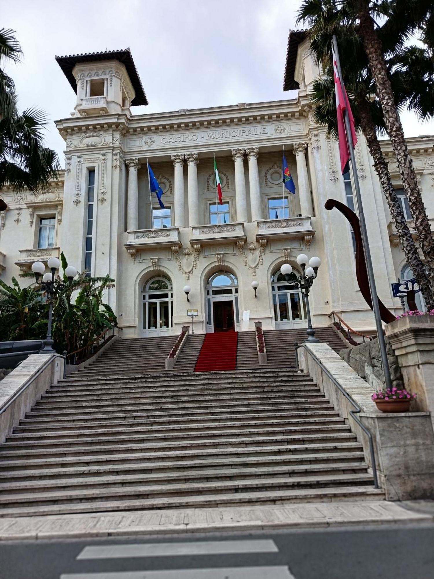 Casa Francesca Con Parcheggio Gratuito Appartement San Remo Buitenkant foto