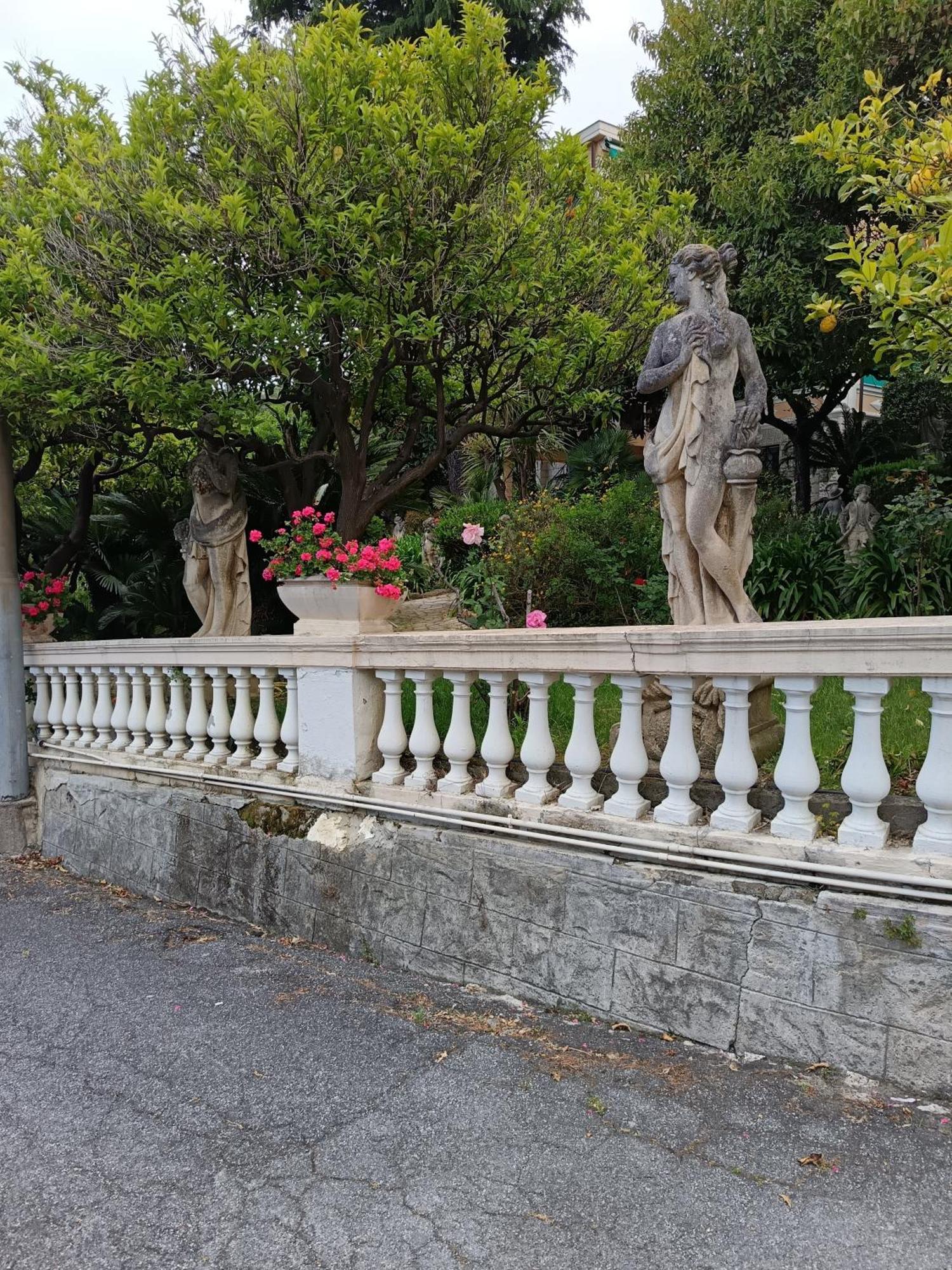 Casa Francesca Con Parcheggio Gratuito Appartement San Remo Buitenkant foto
